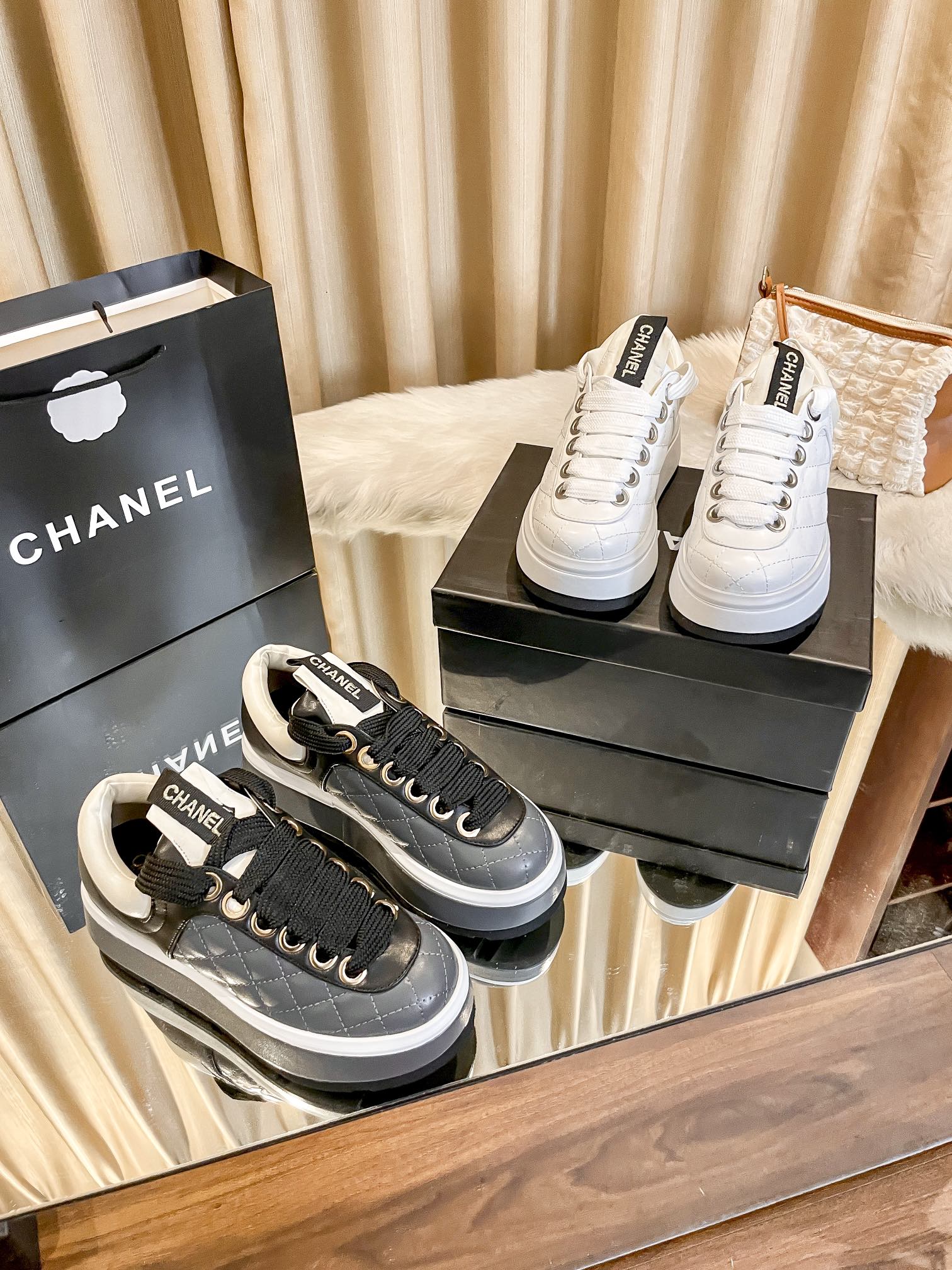 Chanel shoes 19